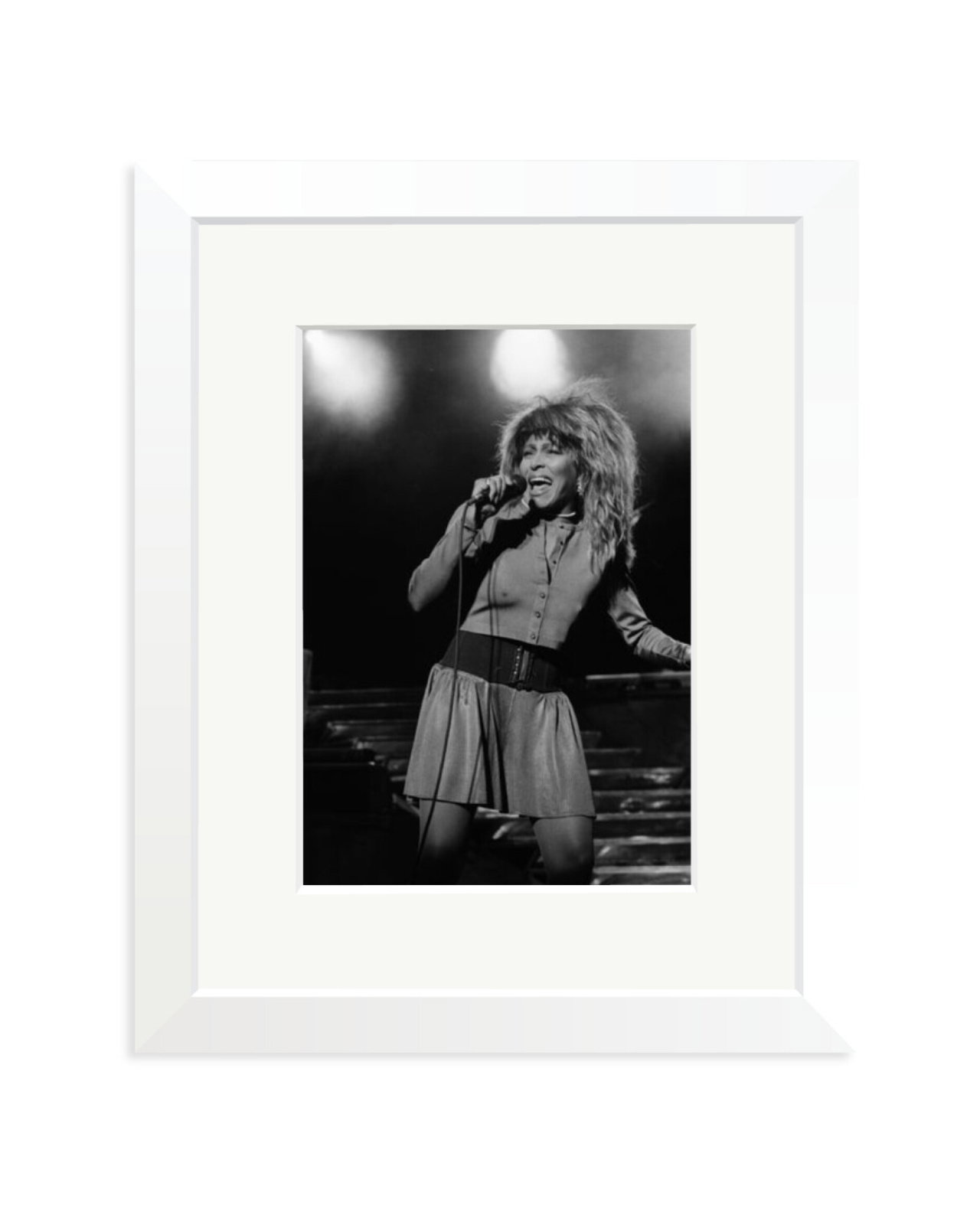 Tina, 1987 White / Small