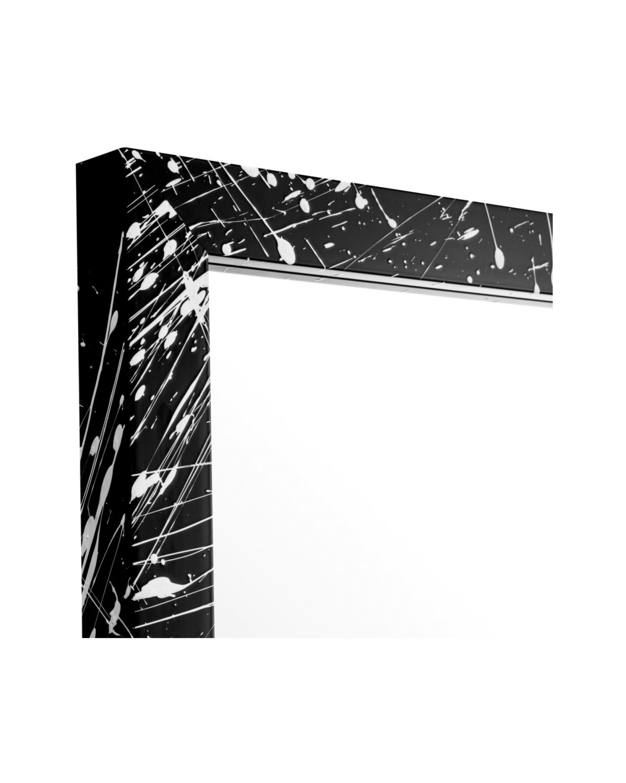 Reflection of Eccentricity spegel svart