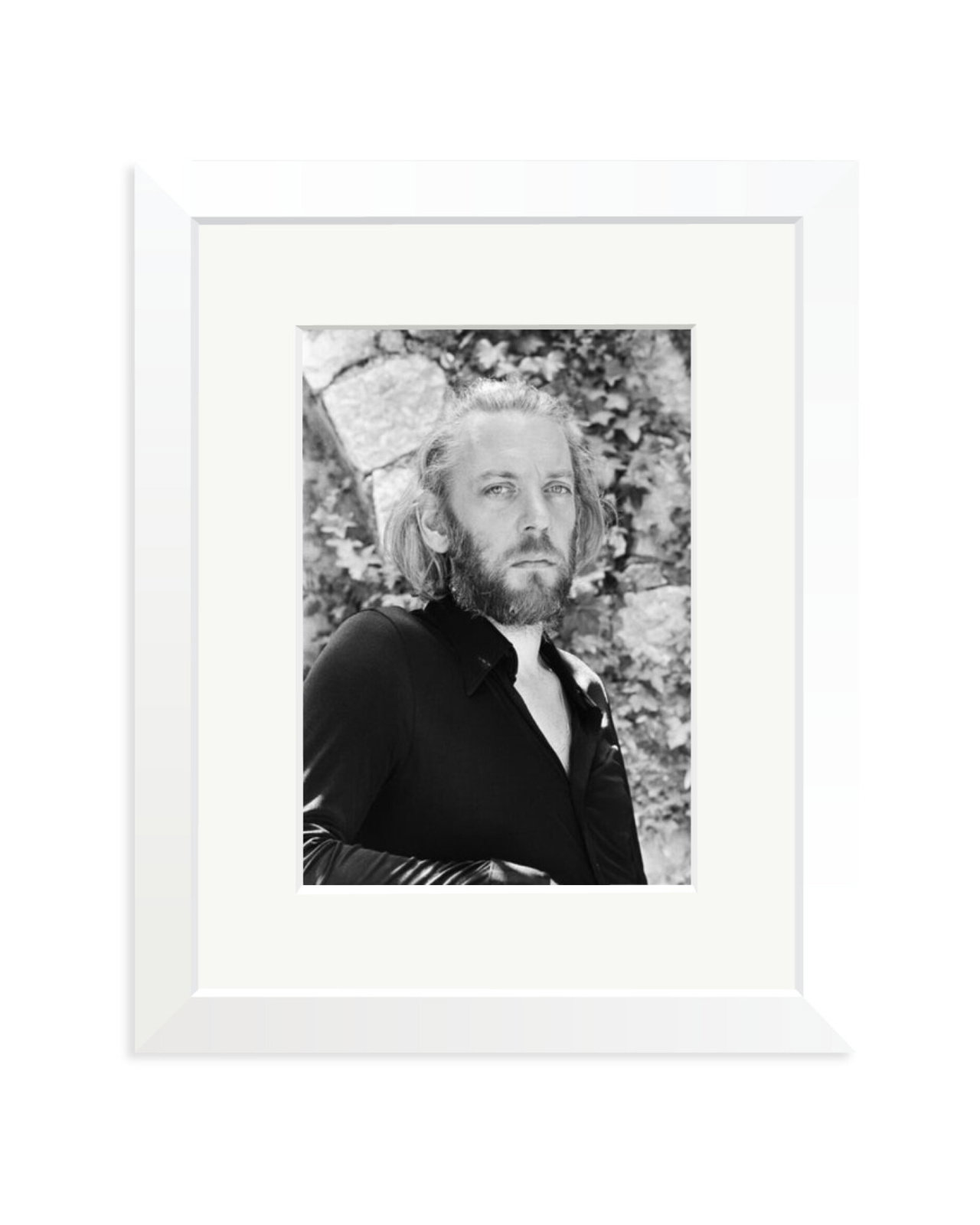 Donald Sutherland White / Small