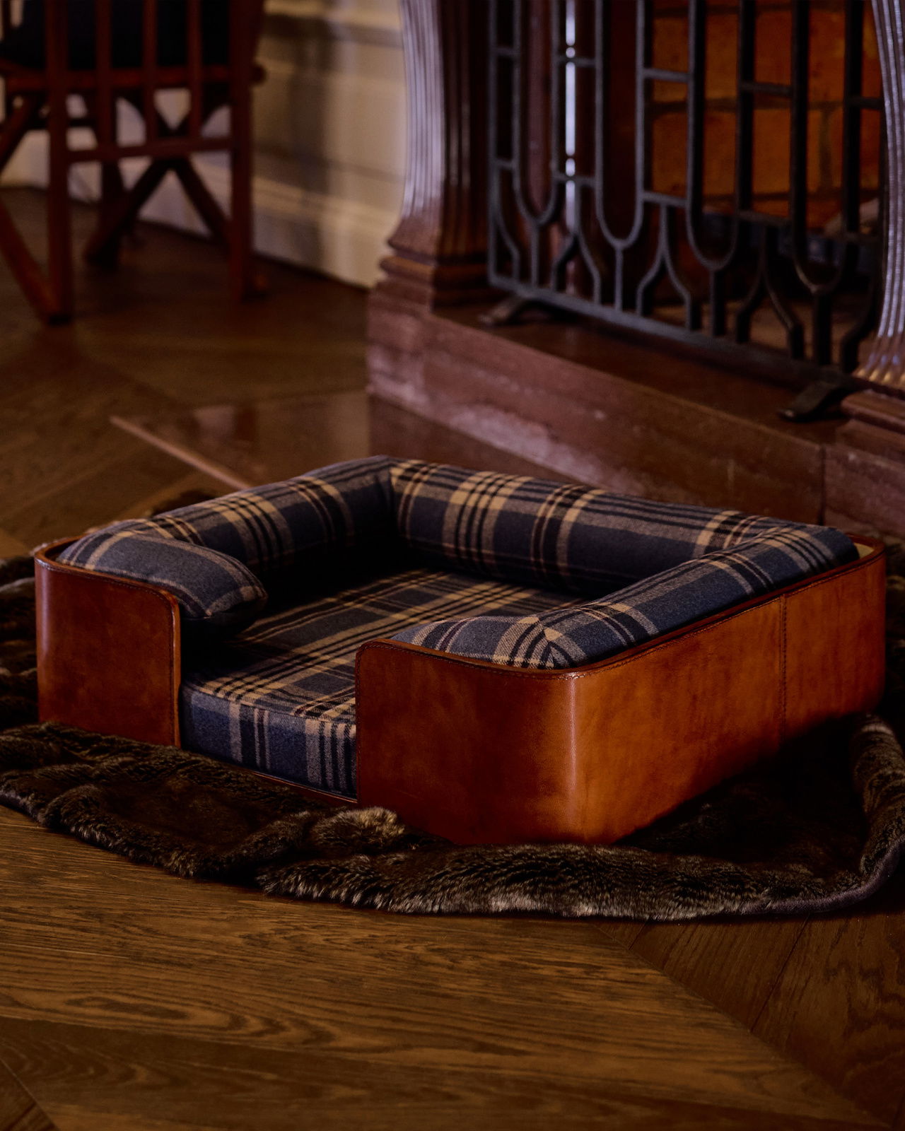 Kensington Dog Bed Deerpath Trail Plaid