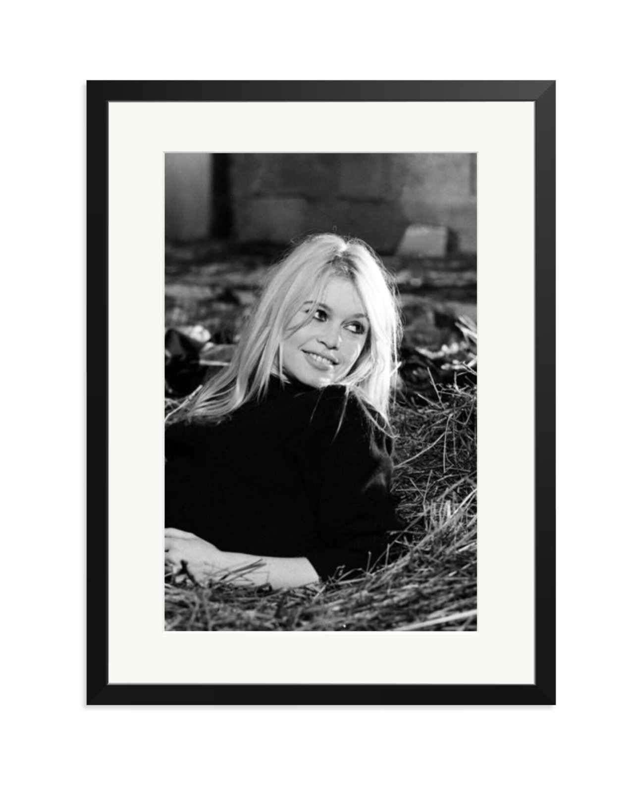 Brigitte on the set of 'A Coeur joie' Black / XL