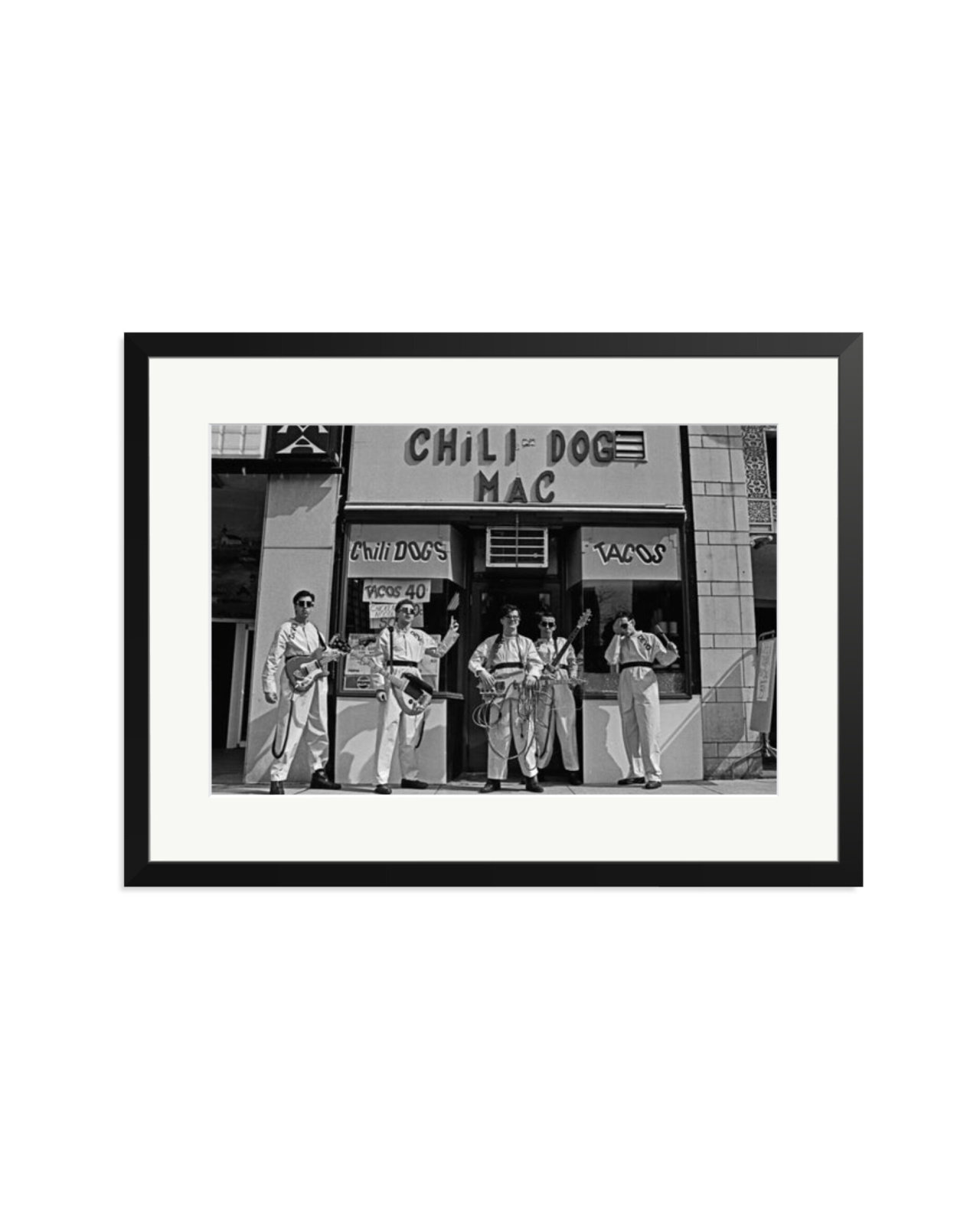 Devo at The Chili Dog Mac in Akron 1978 Black / XL