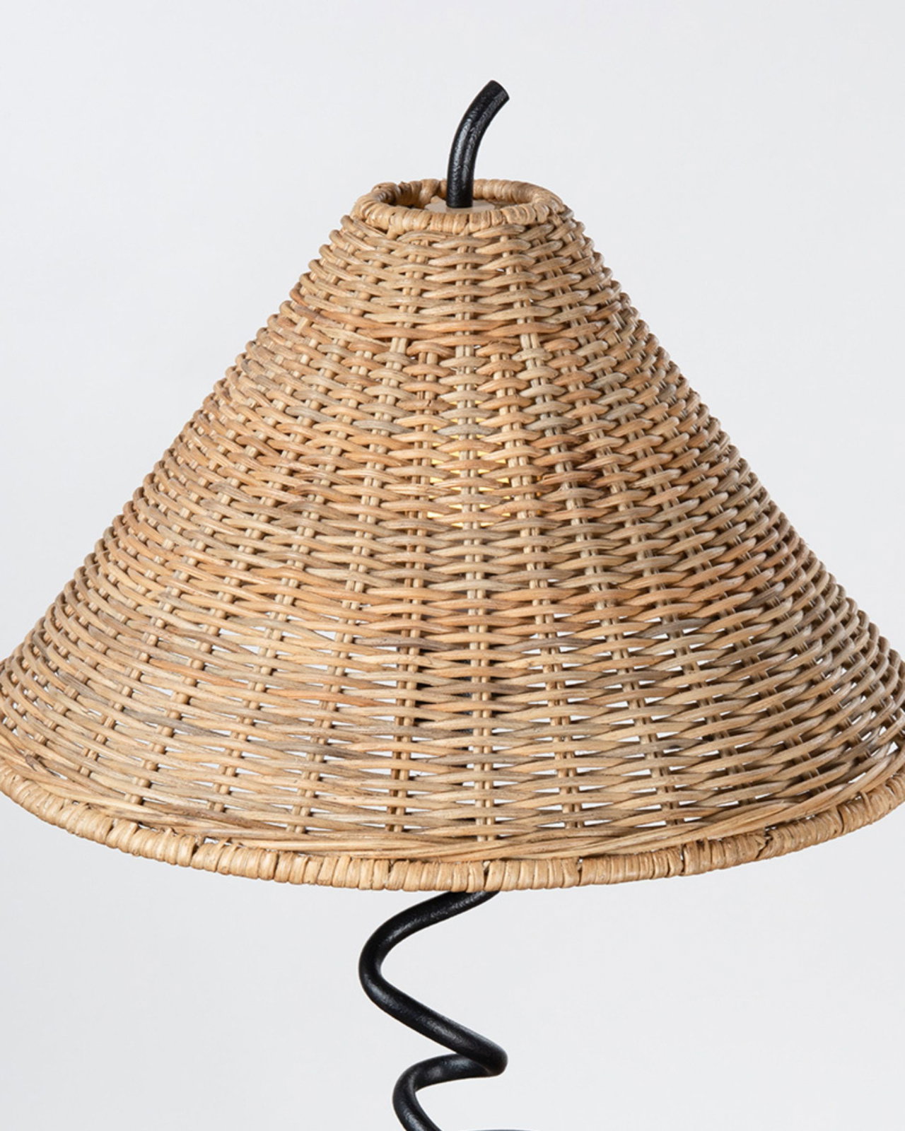 Alaric black table lamp