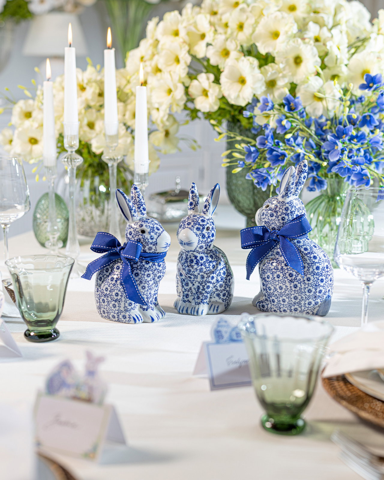 Estelle decoratiekonijn blauw/wit