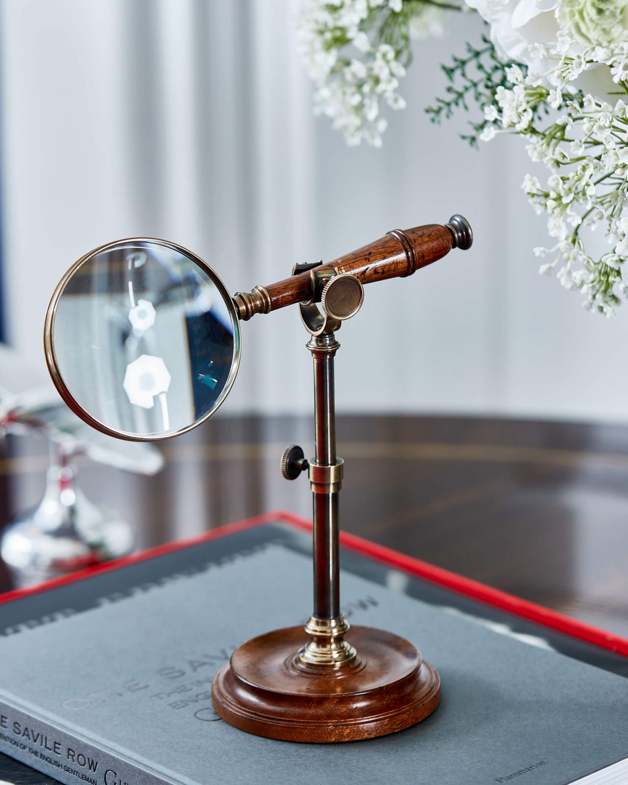 Magnifying Glass with Stand Brown/Bronze