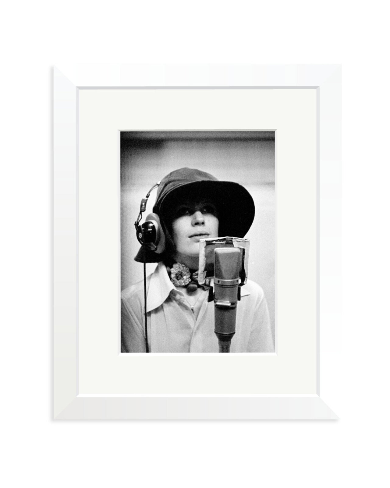 Marianne Faithfull in the Olympic Studio White / Small
