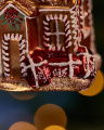 Peder Gingerbread House Ornament Gold