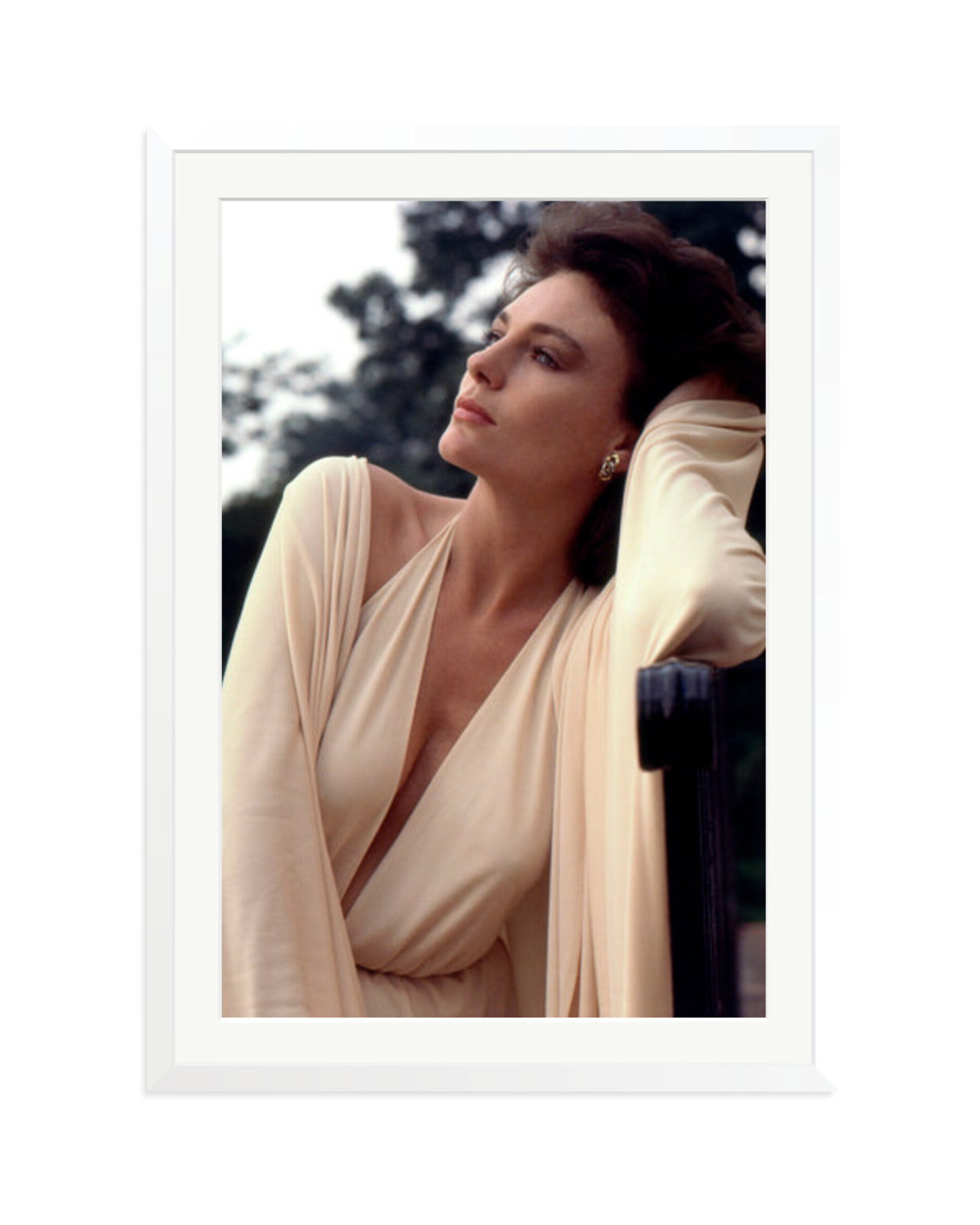 Jacqueline Bisset, 1973 White / XXL
