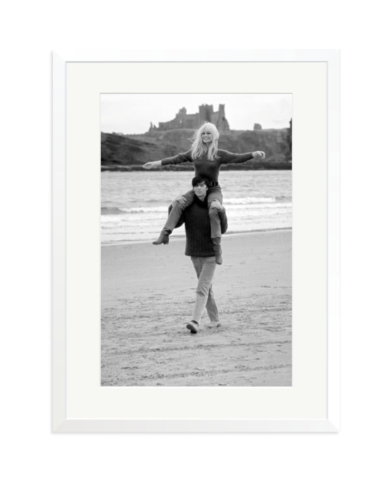 Bardot and Terzieff White / XL