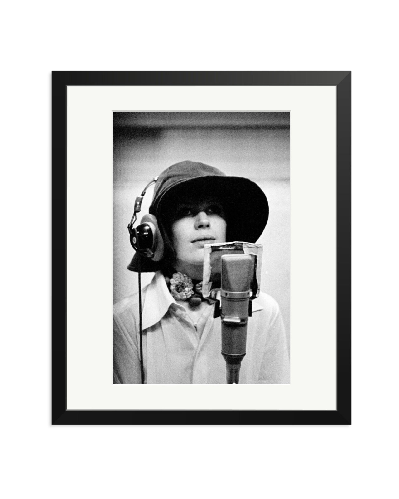 Marianne Faithfull in the Olympic Studio Black / Large