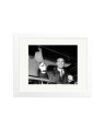 Waving Brando White / Small