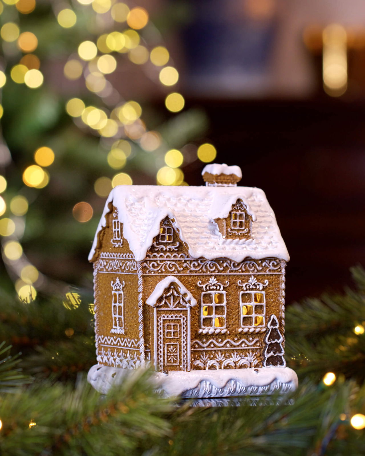 Darlington Gingerbread House Christmas Decoration