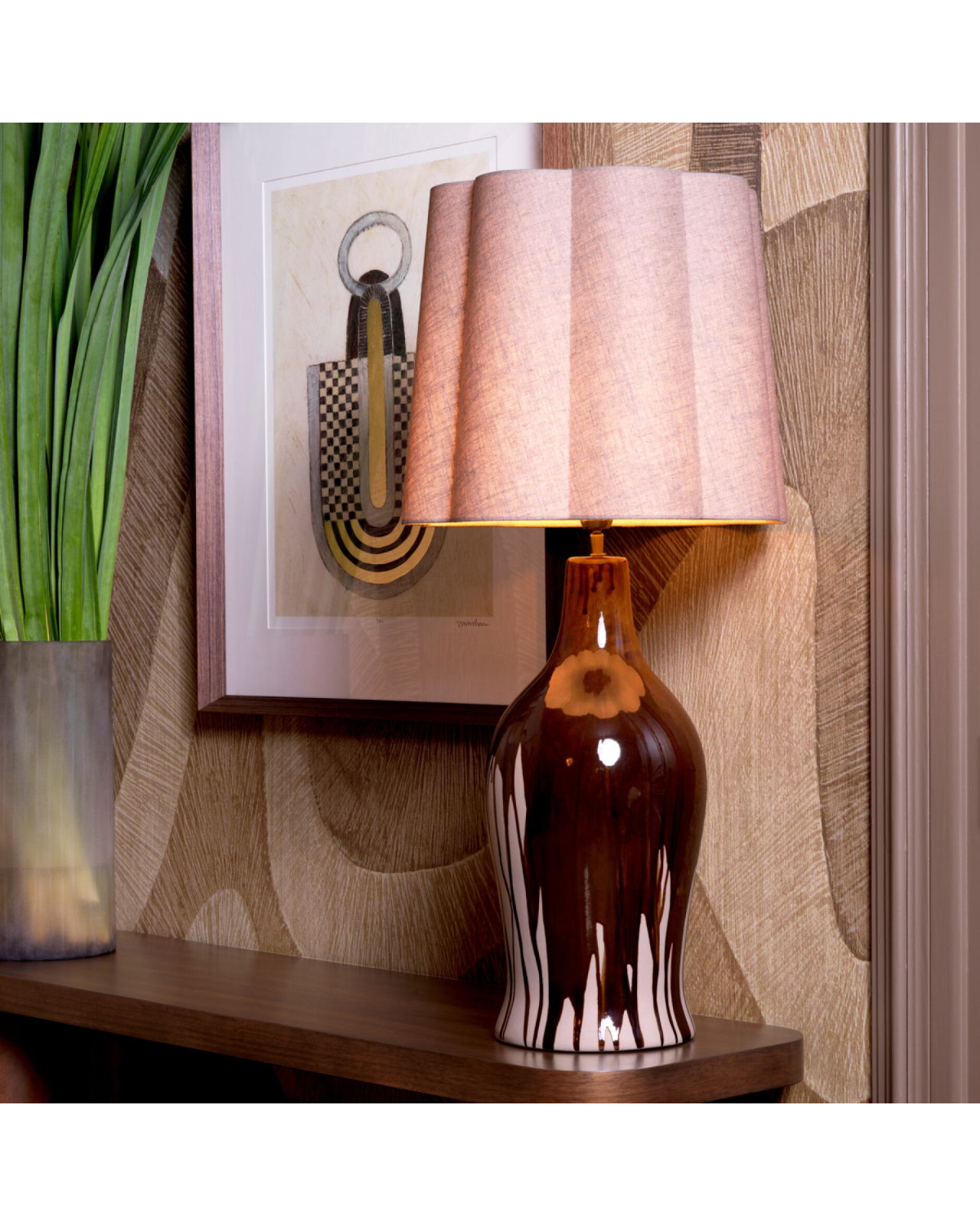 Beatriz Table Lamp Brown