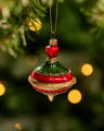 Amos Spin Ornament Red/Green