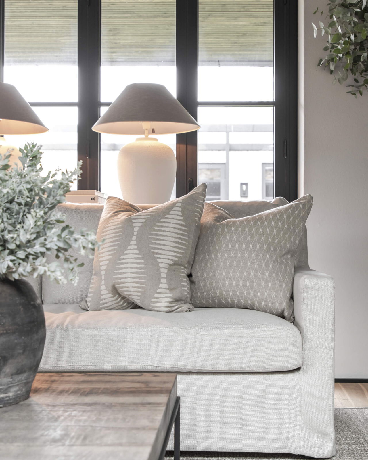 Danilo Cushion Cover Off-white/Beige