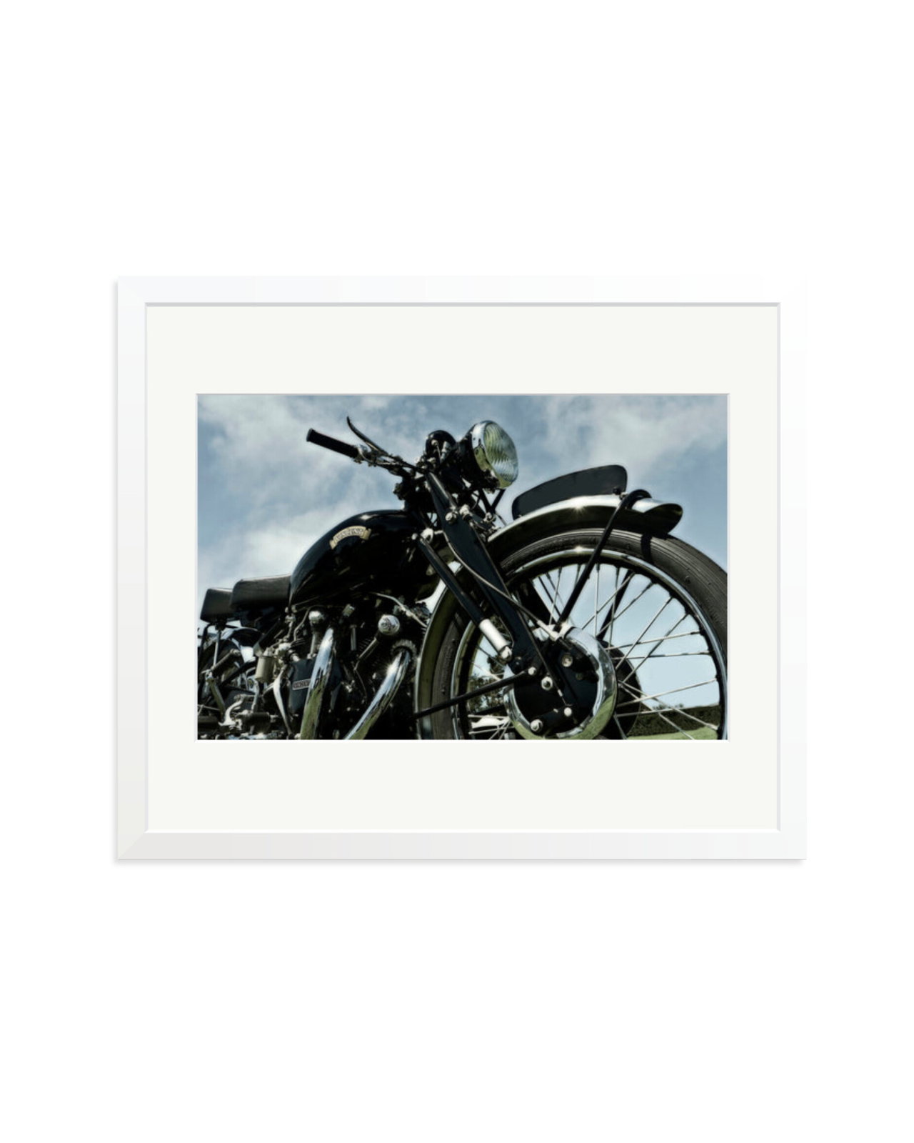 Vincent Black Shadow White / Large