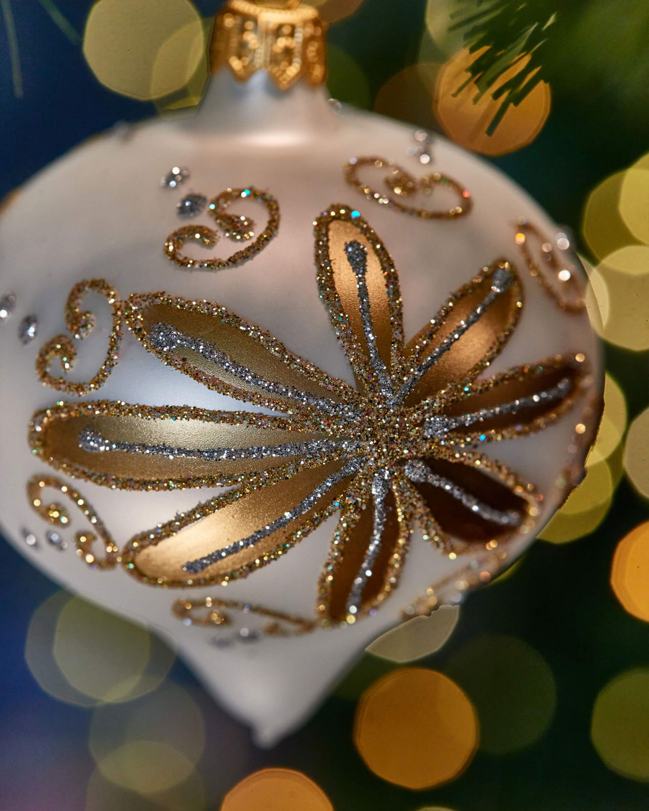 Lux Wintery -joulupallo, valkoinen