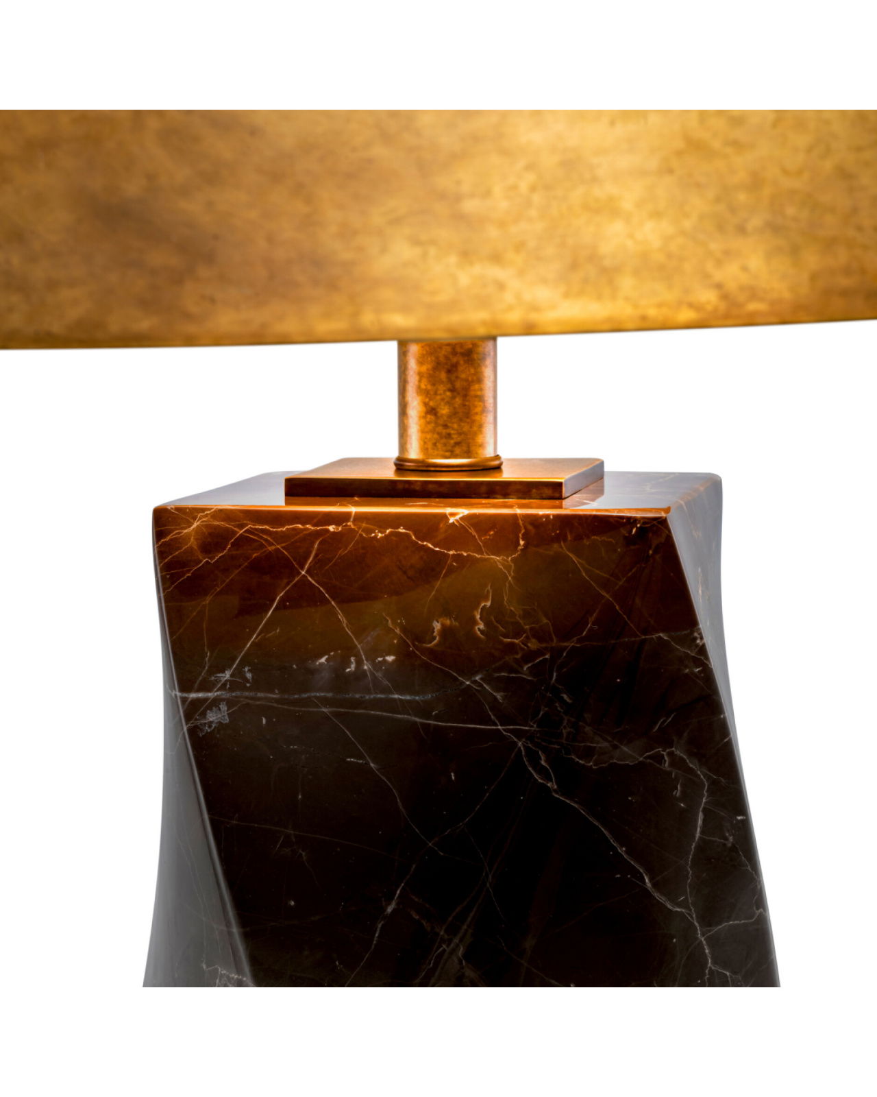 Camelia bordslampa antik mässing / svart