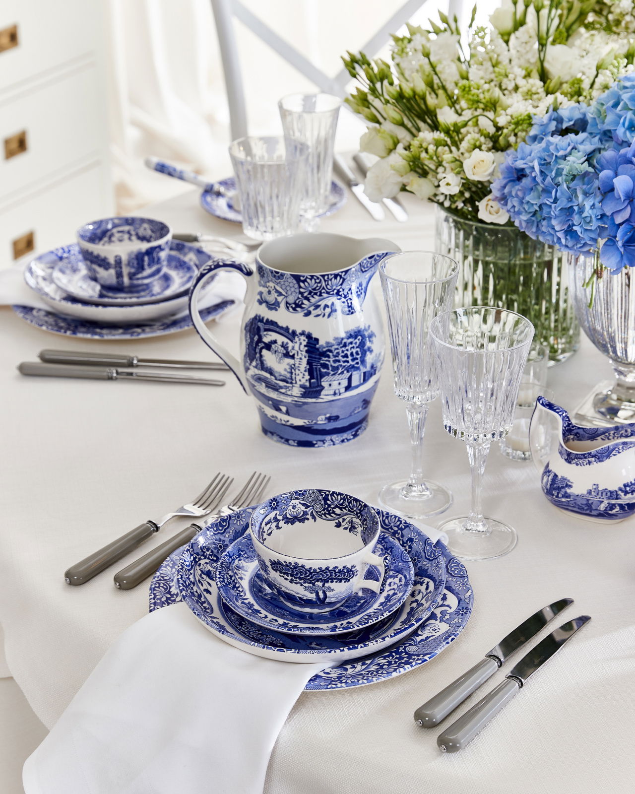 Blue Italian tallrik blå/vit