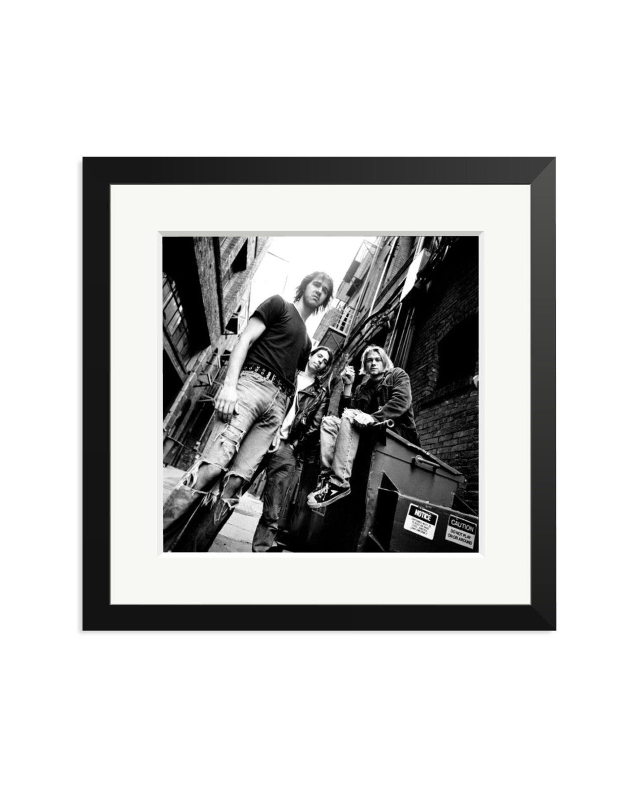Nirvana in Seattle Black / Medium
