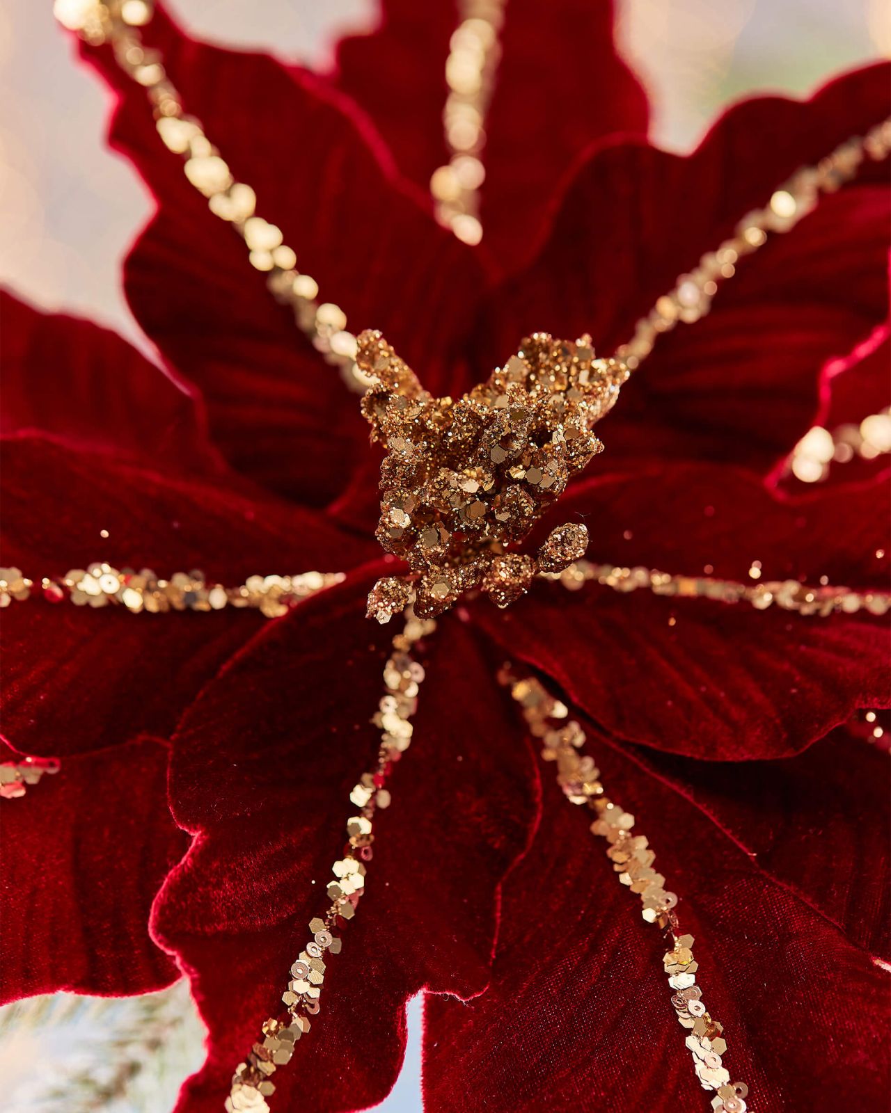 Mabel poinsettia clip (burgundy)