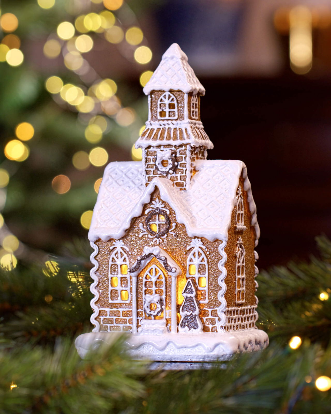 Castleford Gingerbread House Christmas Decoration