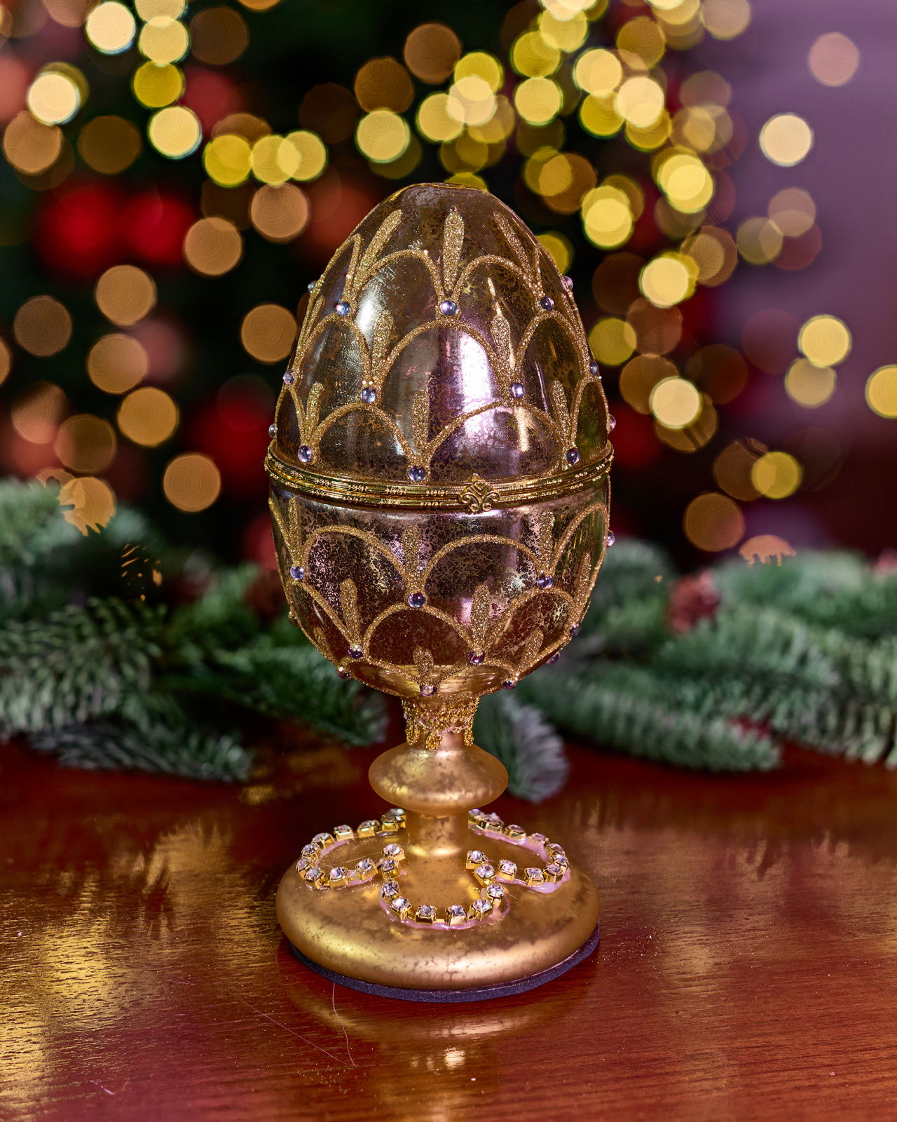 Valentina Fabergé Egg Christmas Decoration Gold