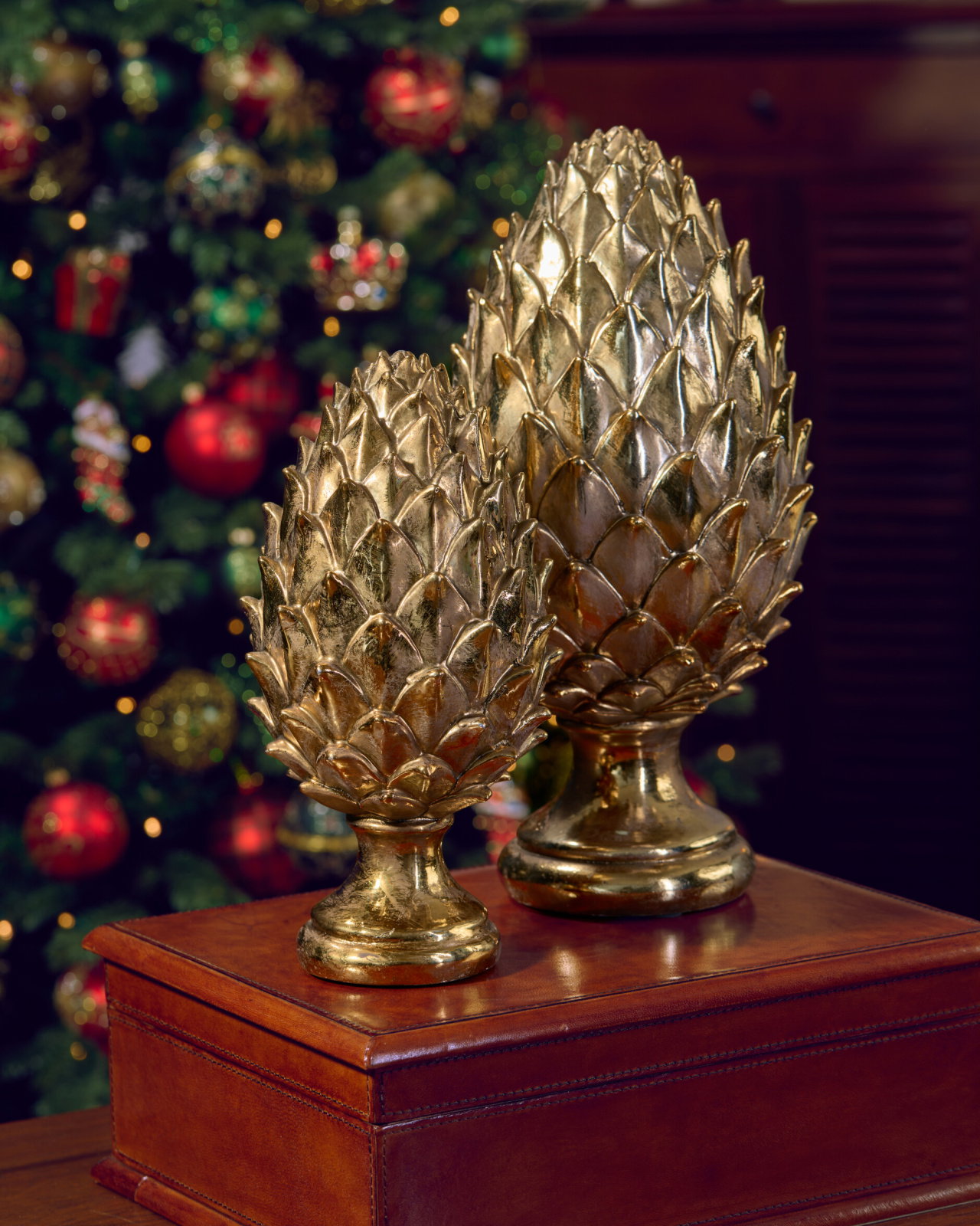 Majestic Pine Cone dekorasjon