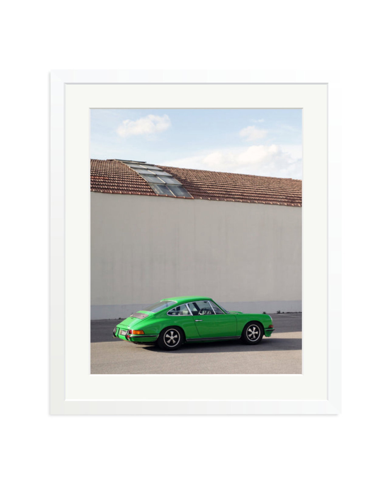 1973 Porsche 911 White / Large