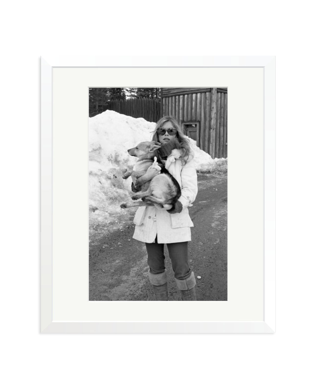 Brigitte Bardot, 1977 White / Large