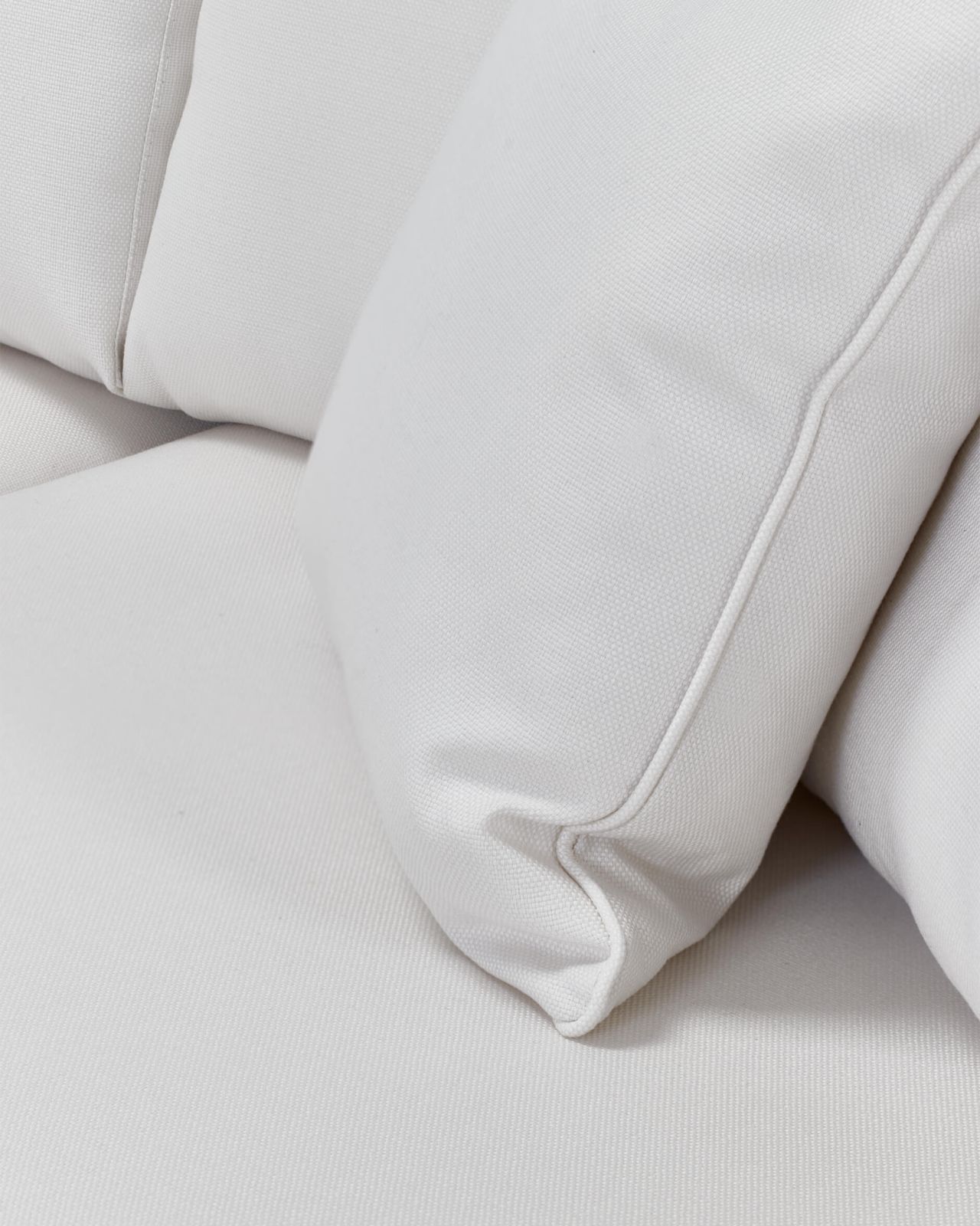 Metropolitan Sofa Off-White