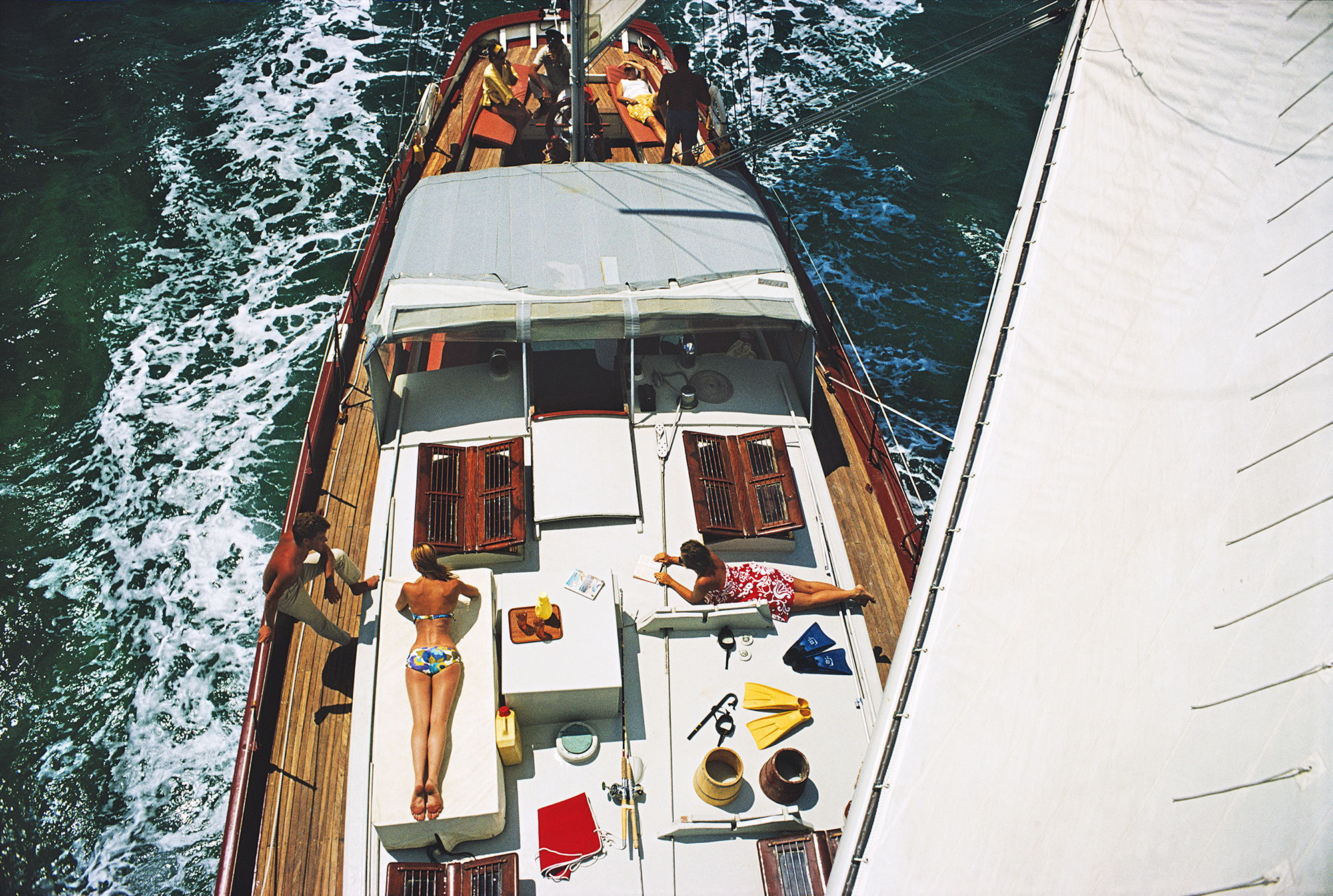 Deck Dwellers