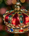 Philippe Crown Ornament Red 10cm