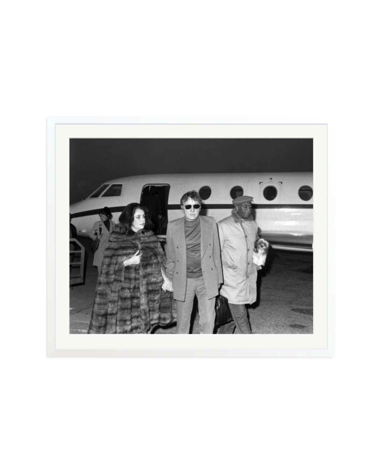 Burton And Taylor At Airport White / XXL