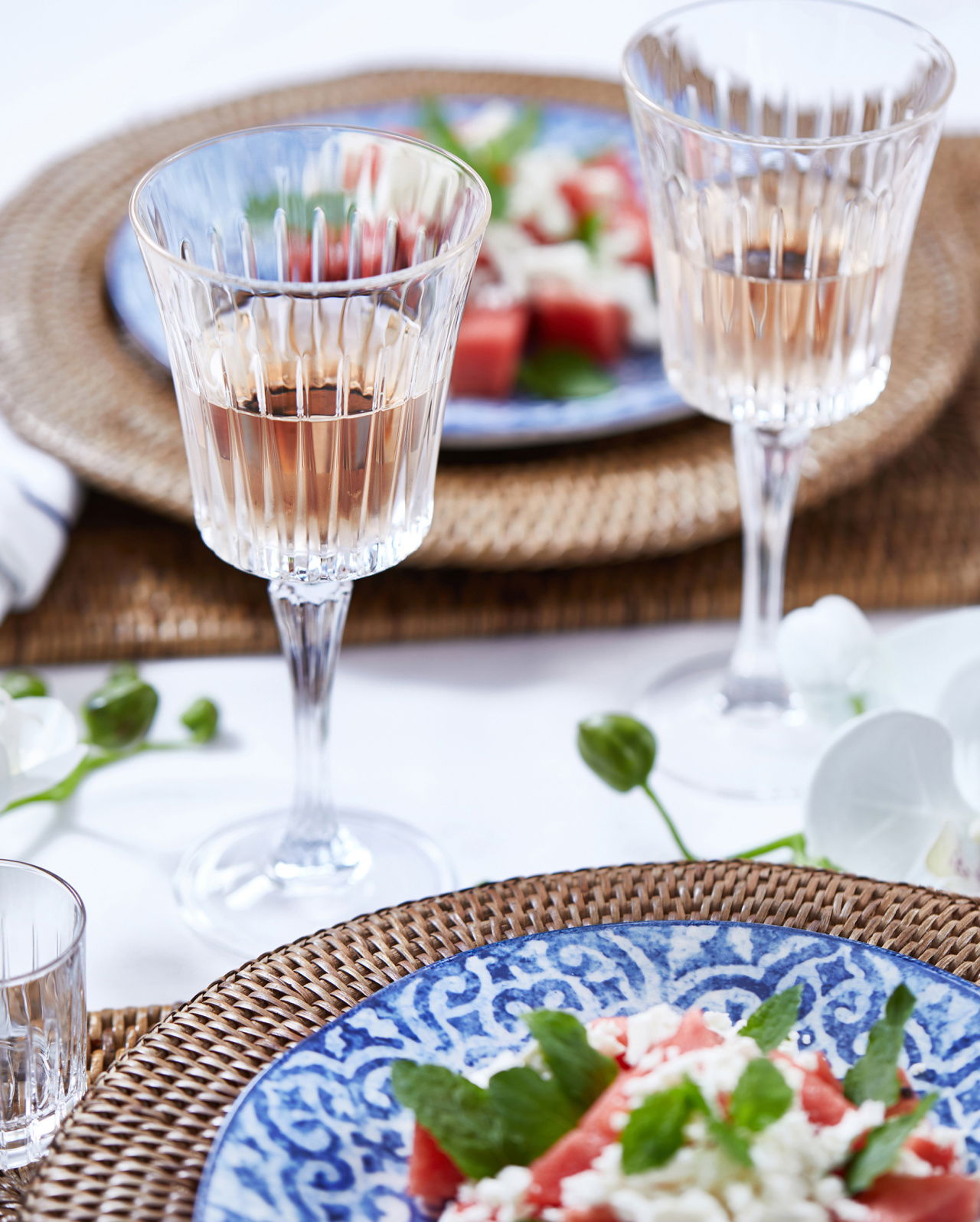 Manhattan Crystal Wine Glass