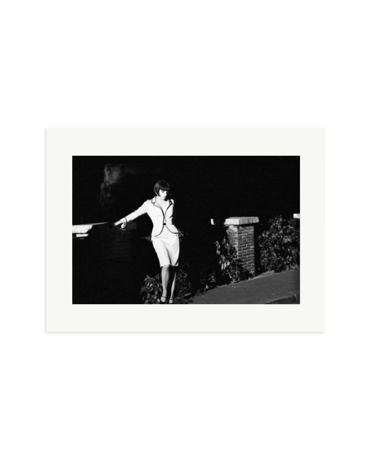 Liza Minnelli on set Print Only / XL
