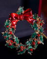 Rosette Christmas Wreath Brooch Green