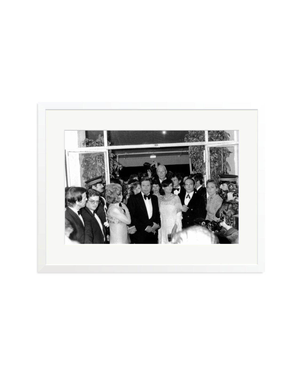 Mastroianni and Cardinale in Cannes White / XL