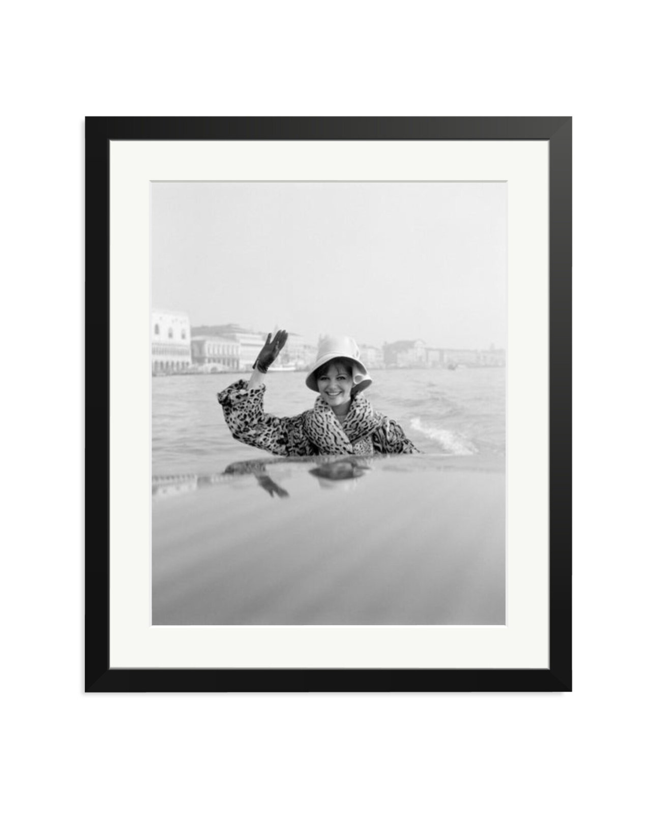 Cardinale in Venice, 1960 Black / Large