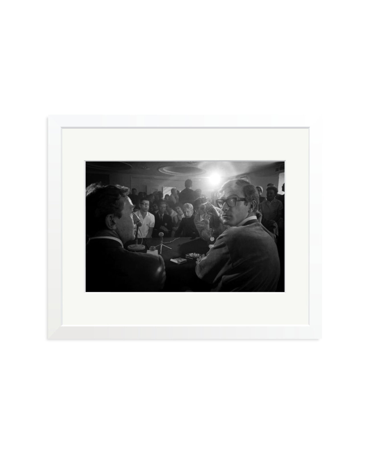 Caine at Cannes White / Medium