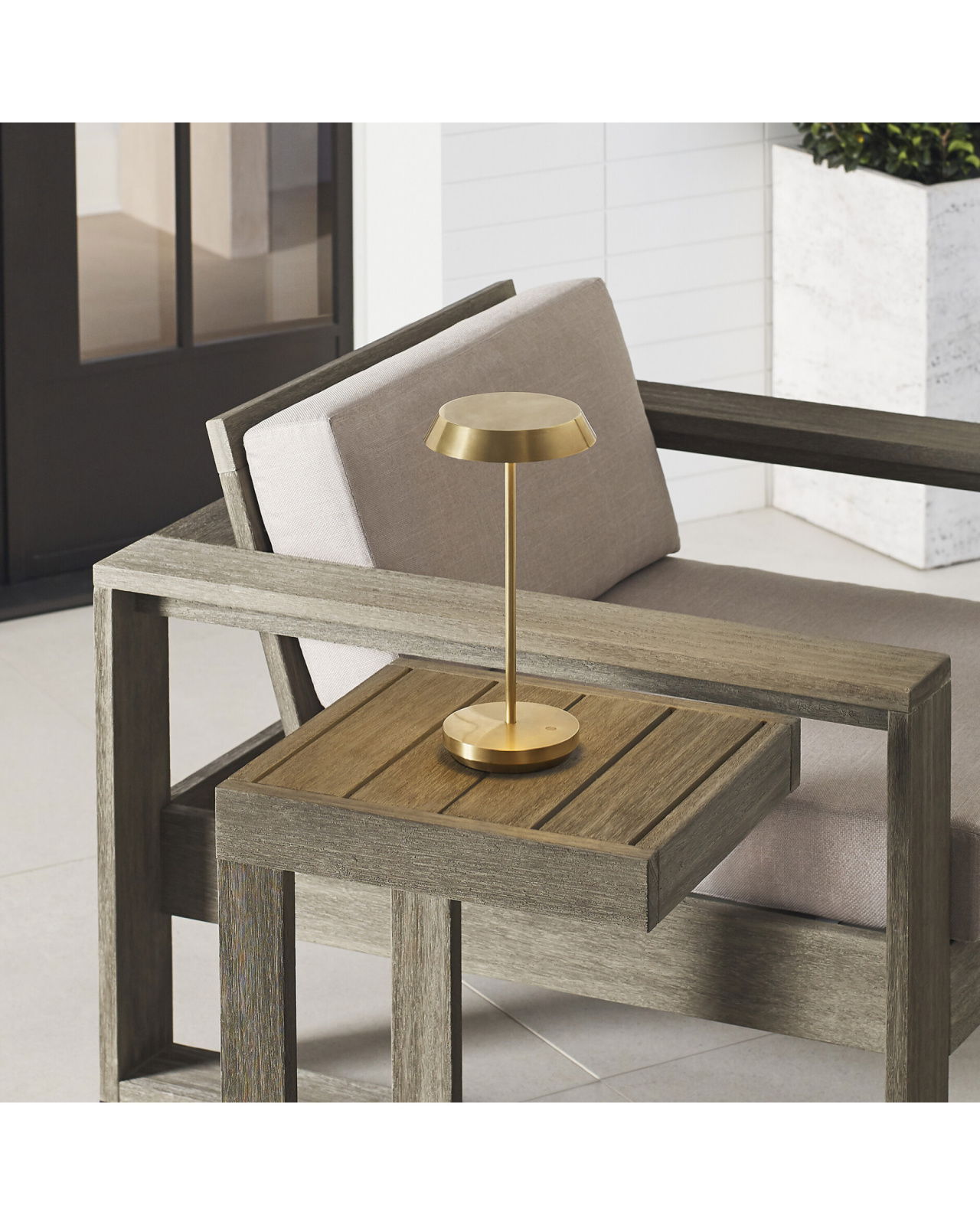 Tepa bordslampa uppladdningsbar mässing