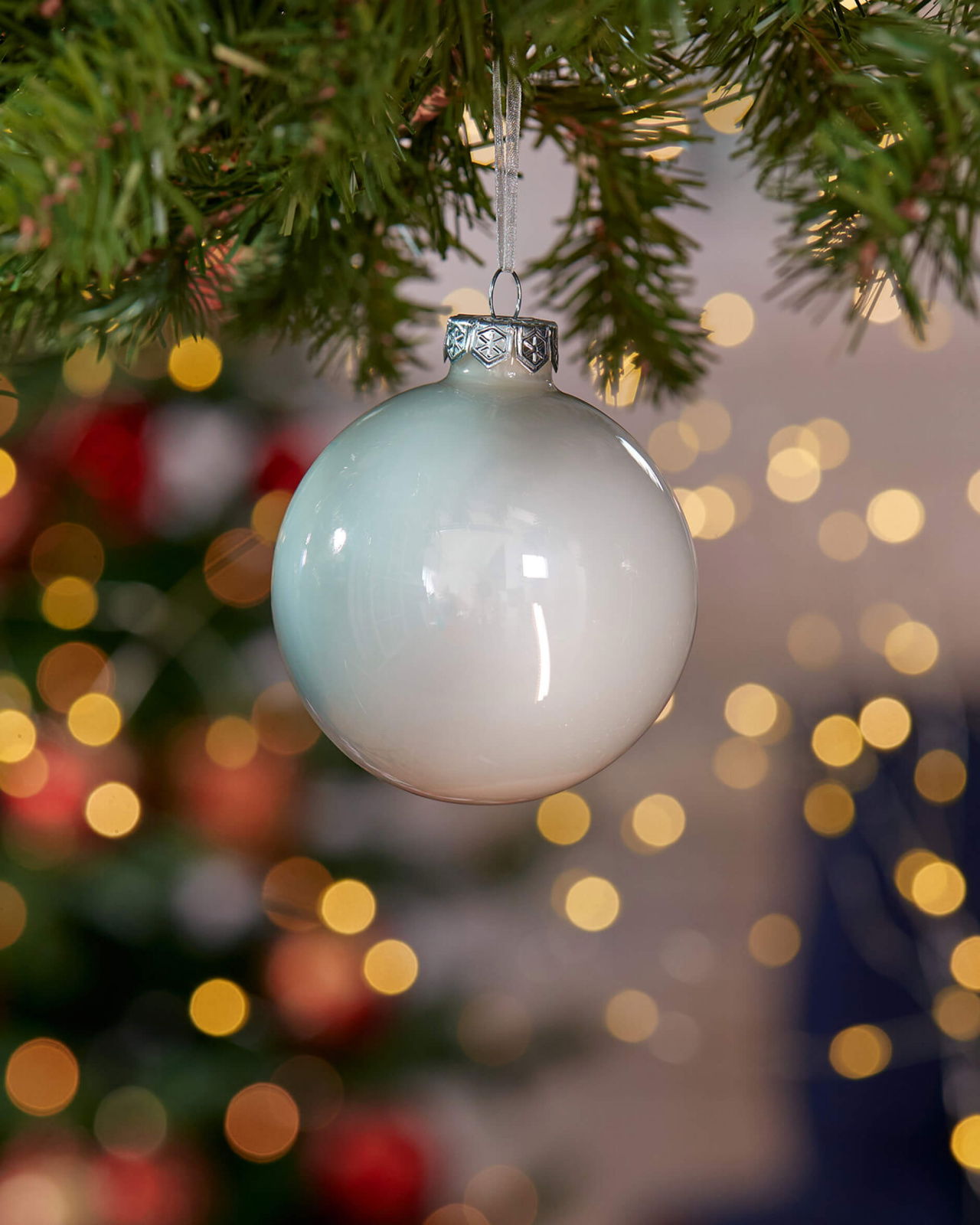 Celine Bauble White