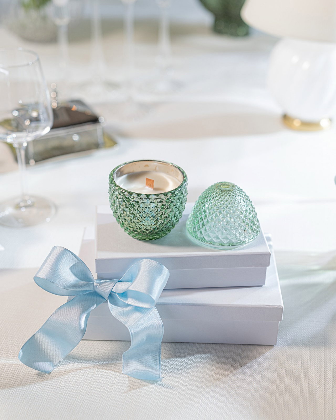 L’Ove doftljus Fig & Gardenia