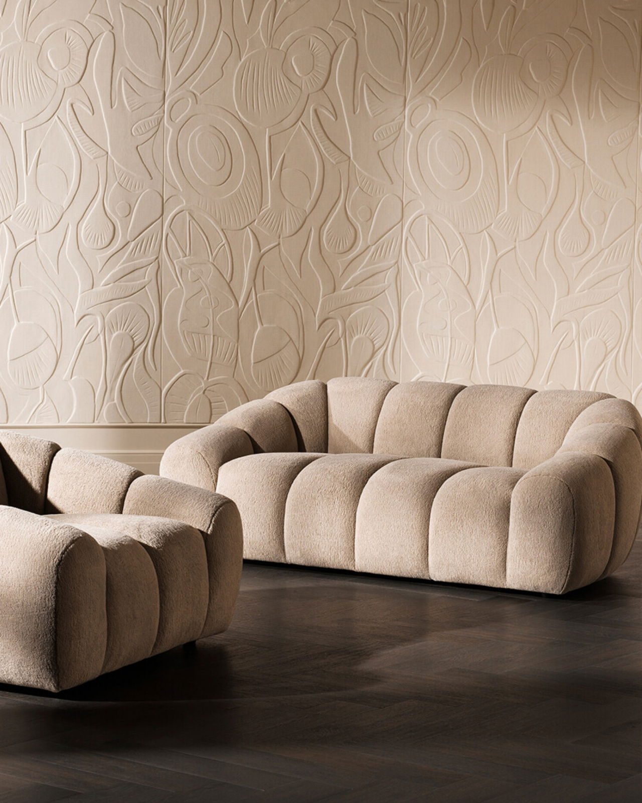 Gavona bank withmore greige