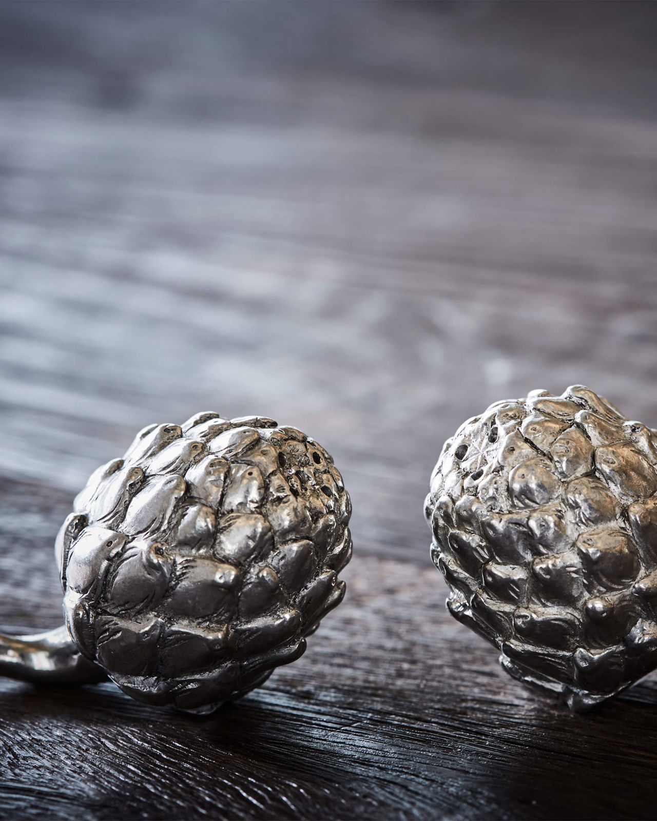 Salt- og pepperbøsser Artisjokk Tinn