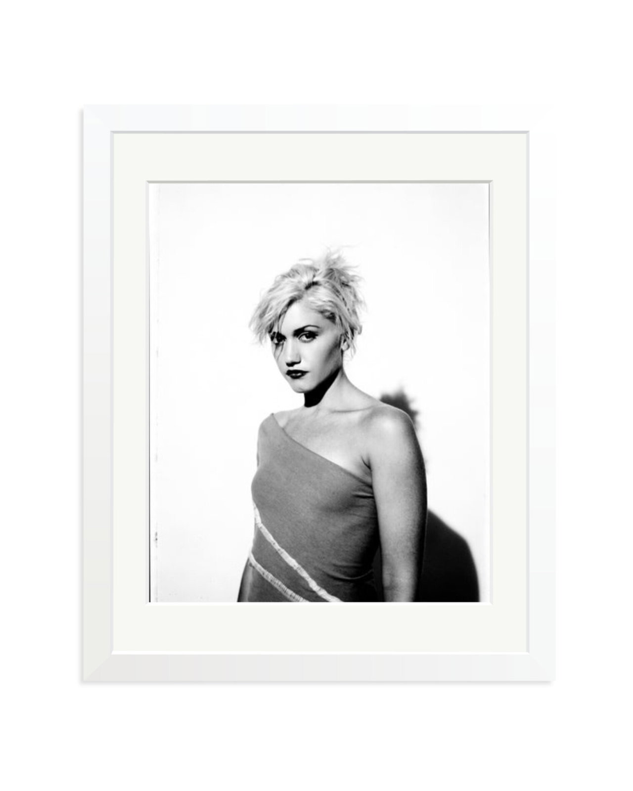 Gwen Stefani, 1999 White / Medium