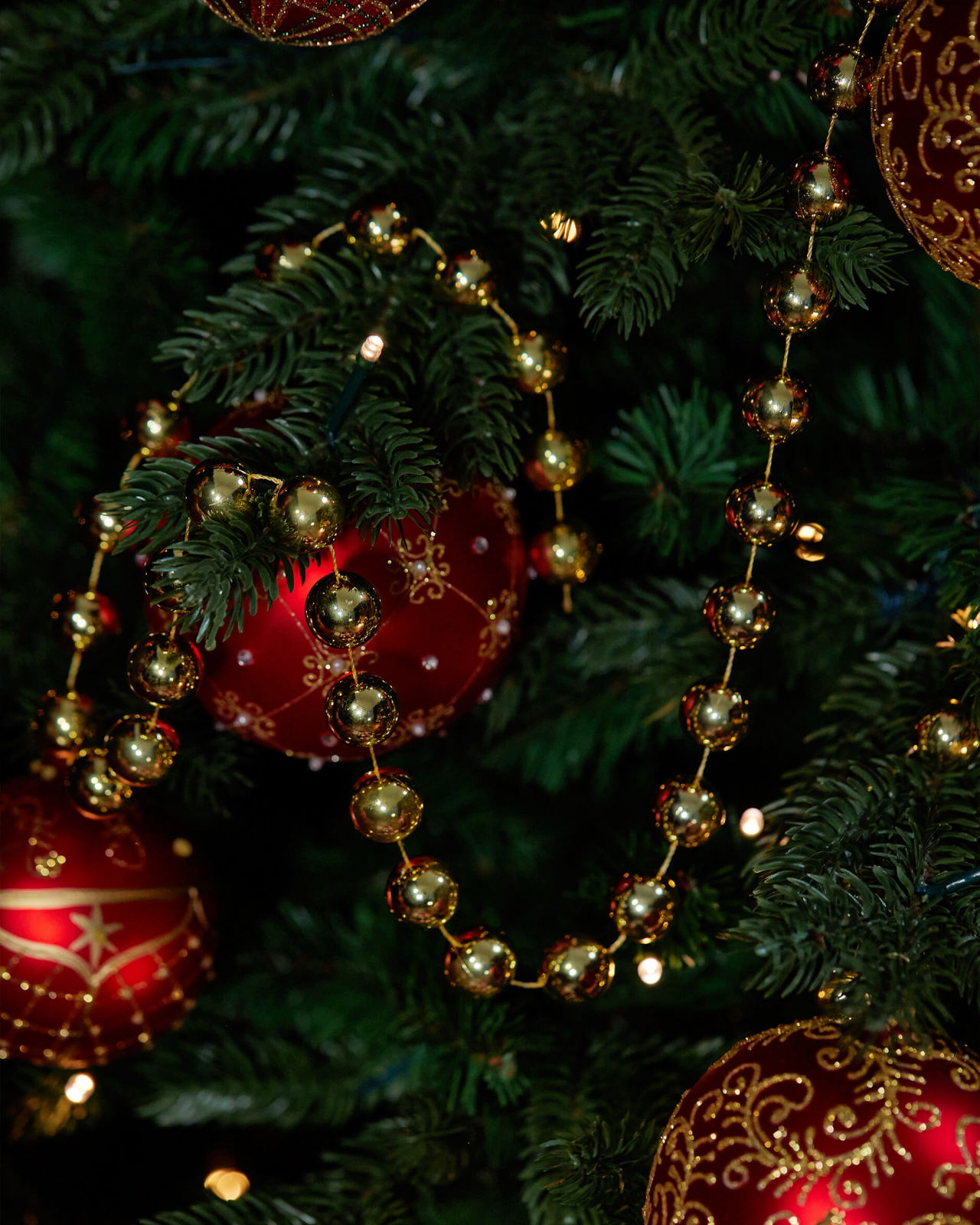 Pärlgirlang guld 270cm