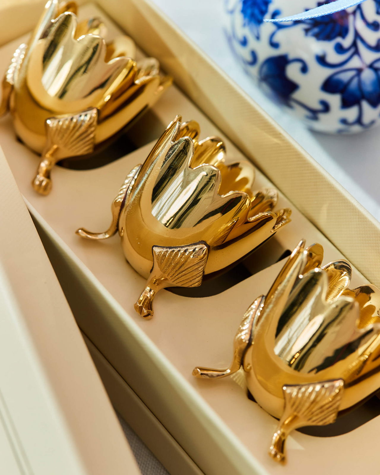 Äggkoppar mässing 4-pack