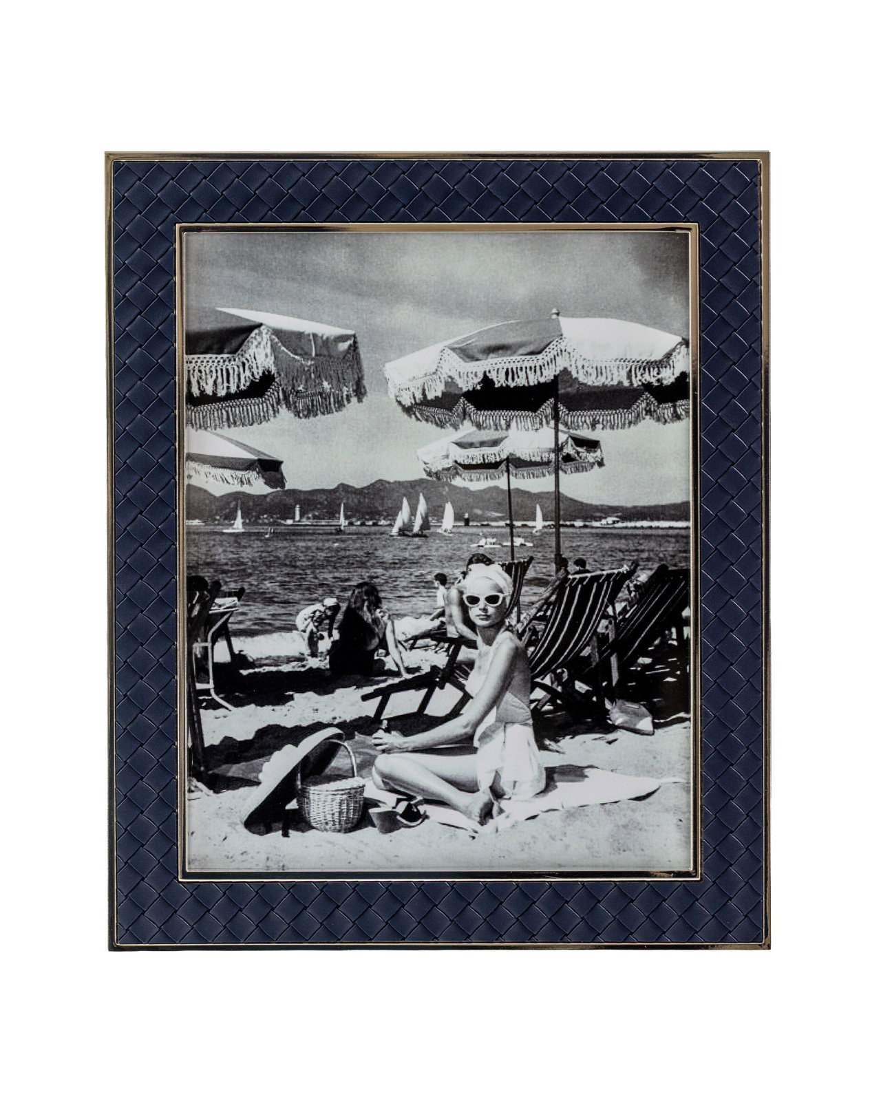 Pearl photo frame