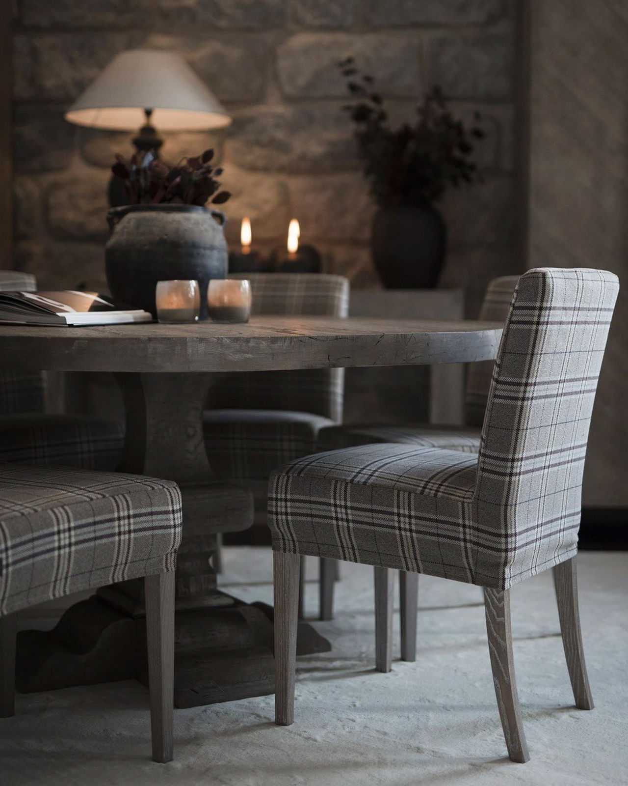 Paris matbord rund pebbles grey Ø150